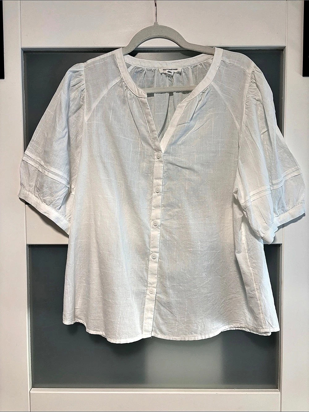 Beachlunchlounge White Blouse Size Large Like New